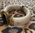 Bracelete P em osso c/pedra - comprar online