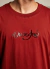 CAMISETA RELEVO {VINHO} na internet