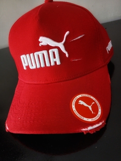 Boné Vermelho Exclusivo . - comprar online