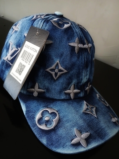 Boné Griff Luxo Todo Bordado Exclusividade L-V na internet