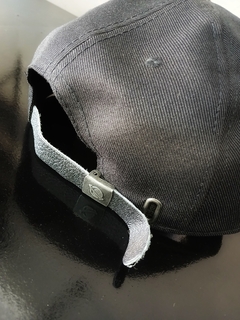 Boné Aba Reta Original LOST – Modelo "O Desenho" - comprar online