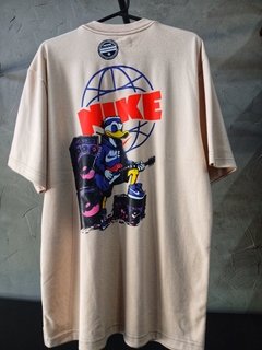 Camiseta OverSized Malha Suedine Premium Nike.