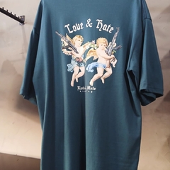 Conjunto Camiseta Over Size, Bermuda de Malha Street, Estampa contemporânea. na internet
