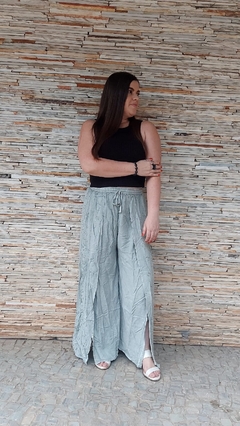Calça pantalona Bordada - comprar online