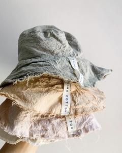 BUCKET HAT ( pre order )