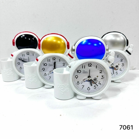 RELOJ 7061