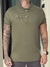 Polo Burble Suedine Botão Verde Militar - comprar online