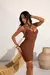 Vestido com Recortes - Marrom na internet