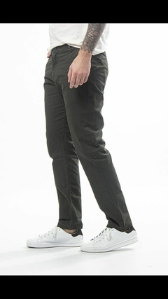 H Pantalón clásico corte chino -MINORISTA - tienda online