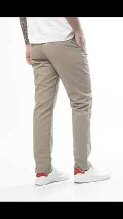 H Pantalón clásico corte chino - comprar online