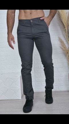 H Pantalón Semi chupin corte chino TUPE - MINORISTA - Nichi Indumentaria