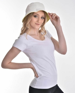 Remera básica de algodón y lycra. - MINORISTA - Nichi Indumentaria