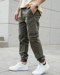 Jogger de Gabardina Q - MINORISTA en internet