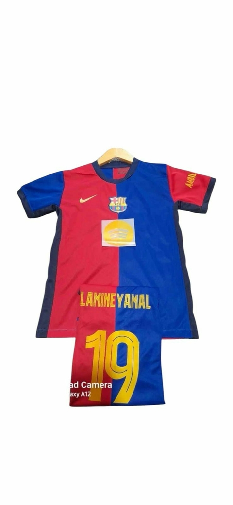 Camiseta BARCELONA Infantil - comprar online