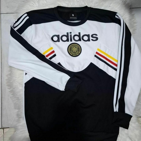 BUZO Termico ALEMANIA RETRO Adulto - comprar online