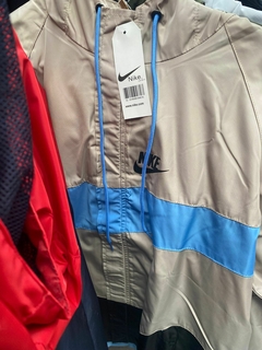 CAMPERA ROMPE VIENTO combinada en internet