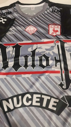 Camiseta MORON NEGRA X CURVA - comprar online