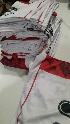 Camiseta MORON BLANCA X CURVA en internet