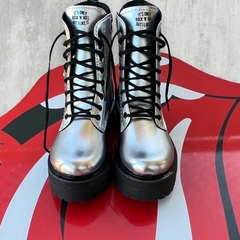 BORCEGOS STONES SILVER - W.O.M Music Brand
