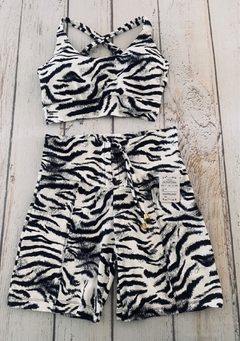 Conjunto Lunna na internet