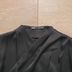 Blouse Rouge en internet