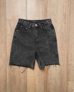 Shorts Black PrettyLittleThing en internet