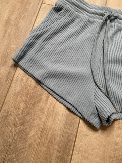 Shorts Aqua en internet