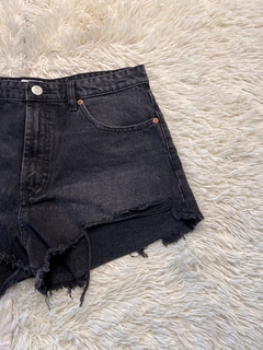 Short Black Washed en internet