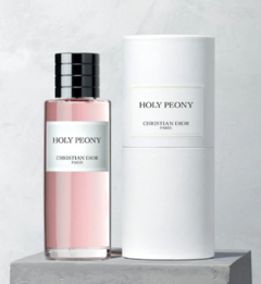 LACRADO - Holy Peony - Linha Exclusiva - DIOR - comprar online