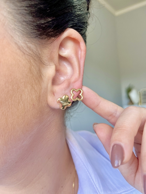 Dueto de trevos vazado e maciço banhados a ouro 18k - comprar online