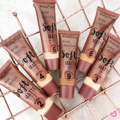 Base líquida Soft Matte Bege 3 - Ruby Rose