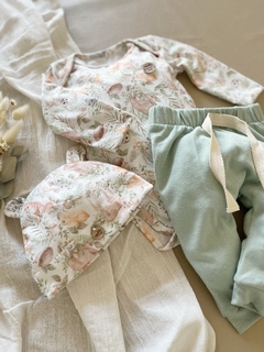 gorrito leon - comprar online