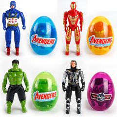 Muñeco Avenger en Capsula