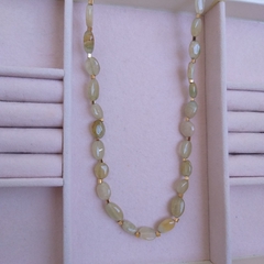 Colar Pedras Naturais Verde Folheado A Ouro 18K na internet