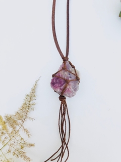 Turmalina rosa macramé