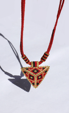 Collar TRIBU en internet