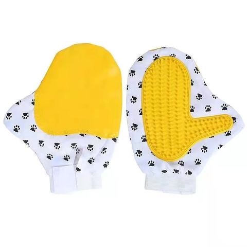 GUANTE CON CEPILLO PARA MASCOTA