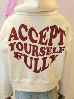 25/2267 Buzo Alg-Friza Accept Yourself Fully - comprar online