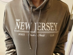 25/2314 Buzo Darlon Bordado New Jersey en internet
