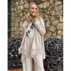 Blusa Flores Preta