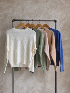 #1006 SWEATER ROMBO CON PUÑO - comprar online
