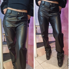 PANTALON ENGOMADO ZARA