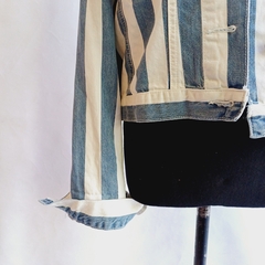 Imagen de CAMPERA DE JEAN CROP FOREVER 21