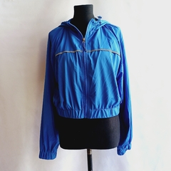 CAMPERA ROMPEVIENTO CROP FOREVER 21