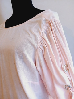 BLUSA C/ARGOLLAS ZARA en internet
