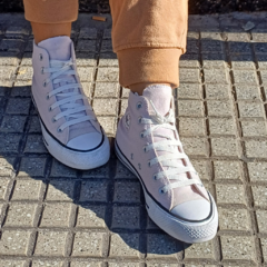 ZAPATILLAS CHUCK TAYLOR CONVERSE en internet