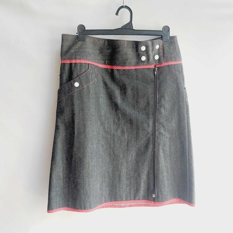 POLLERA DISEÑO CONTRACORRIENTE