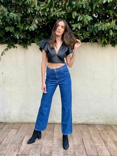 TOP DE CUERINA TINA - HUBERTA