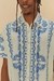 CAMISA UNI RELICARIO TROPICAL na internet