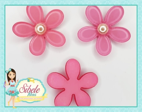Aplique Flor Acrílica Rosa Médio com Meia Pérola (unidade)